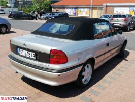 Opel Astra 1998 1.6 75 KM