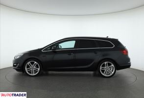 Opel Astra 2013 1.4 138 KM