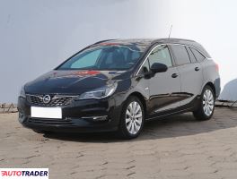 Opel Astra 2016 1.4 123 KM