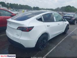 Tesla Model Y 2022 Tesla Model Y 2022