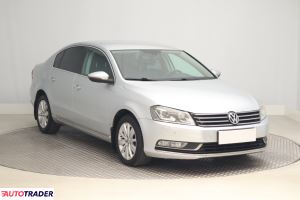 Volkswagen Passat 2011 2.0 138 KM