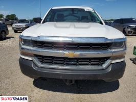 Chevrolet Silverado 2018 4