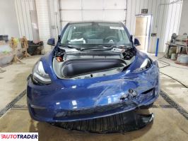 Tesla Model Y 2022