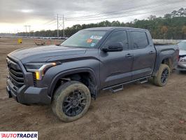 Toyota Tundra - zobacz ofertę