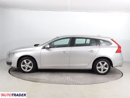 Volvo V60 2016 2.0 147 KM