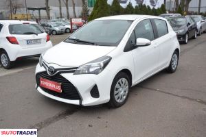 Toyota Yaris 2015 1.3 99 KM Toyota Yaris 2015 1.3 99 KM