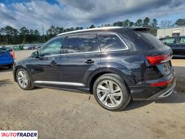 Audi Q7 2021 3