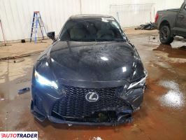 Lexus IS 2021 3