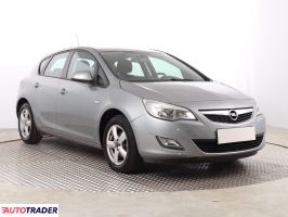 Opel Astra 2012 1.4 85 KM