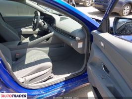 Hyundai Elantra 2025 1