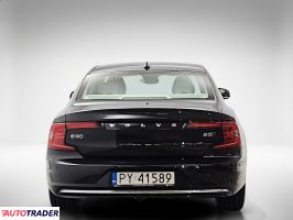 Volvo S90 2023 2.0 235 KM