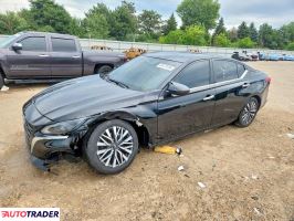 Nissan Altima 2025 2