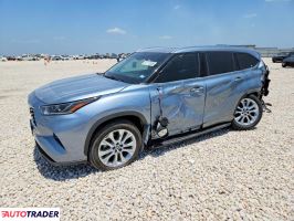 Toyota Highlander - zobacz ofertę