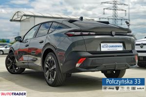 Peugeot 408 2025 1.2 145 KM