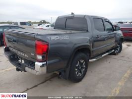 Toyota Tacoma 2019 3