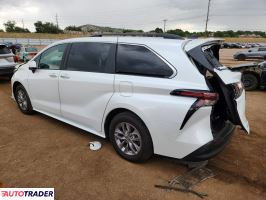 Toyota Sienna 2026 2