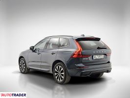 Volvo XC60 2023 2.0 197 KM