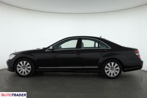 Mercedes S-klasa 2007 4.0 315 KM Mercedes S-klasa 2007 4.0 315 KM