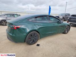 Tesla Model 3 2024