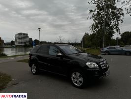 Mercedes M-klasa 2009 3.0 224 KM