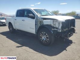 Nissan Titan 2021 5