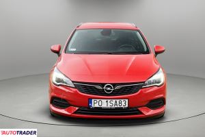Opel Astra 2020 1.2 130 KM
