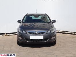 Opel Astra 2012 1.6 177 KM