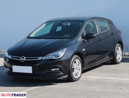 Opel Astra 2018 1.4 123 KM
