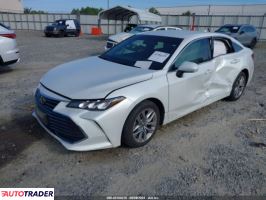 Toyota Avalon 2022 3