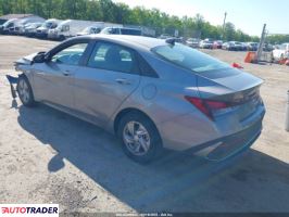 Hyundai Elantra 2025 2