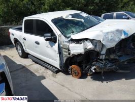Nissan Titan 2023 5