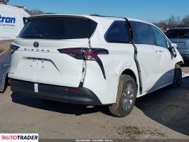 Toyota Sienna 2026