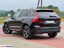 Volvo XC60 2019 2.0 150 KM