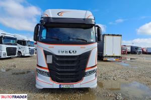 Iveco as 440 s49