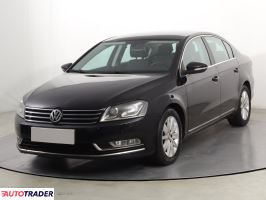 Volkswagen Passat 2011 2.0 138 KM
