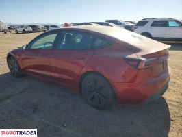Tesla Model 3 2025