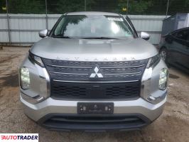 Mitsubishi Outlander 2023 2