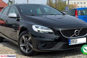 Volvo V40 2017 2.0 150 KM Volvo V40 2017 2.0 150 KM