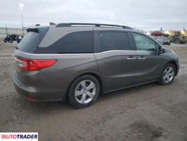 Honda Odyssey 2019 3