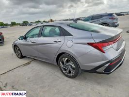Hyundai Elantra 2025 2