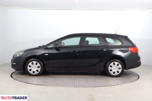 Opel Astra 2015 1.6 108 KM