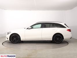 Mercedes C-klasa 2018 2.0 147 KM