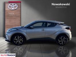 Toyota C-HR 2021 1.8 122 KM