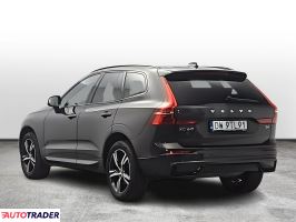 Volvo XC60 2022 2.0 197 KM