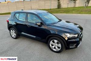 Volvo XC40 2019 2.0 149 KM