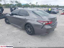 Toyota Camry 2021 2