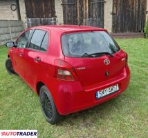 Toyota Yaris 2007 1.3 87 KM