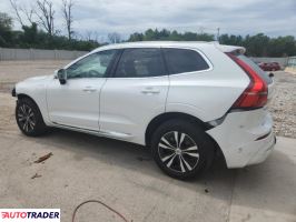 Volvo XC60 2022 2
