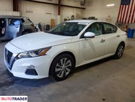Nissan Altima - zobacz ofertę