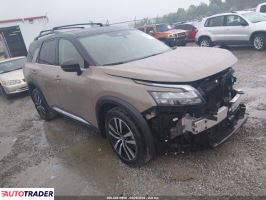 Nissan Pathfinder 2025 3